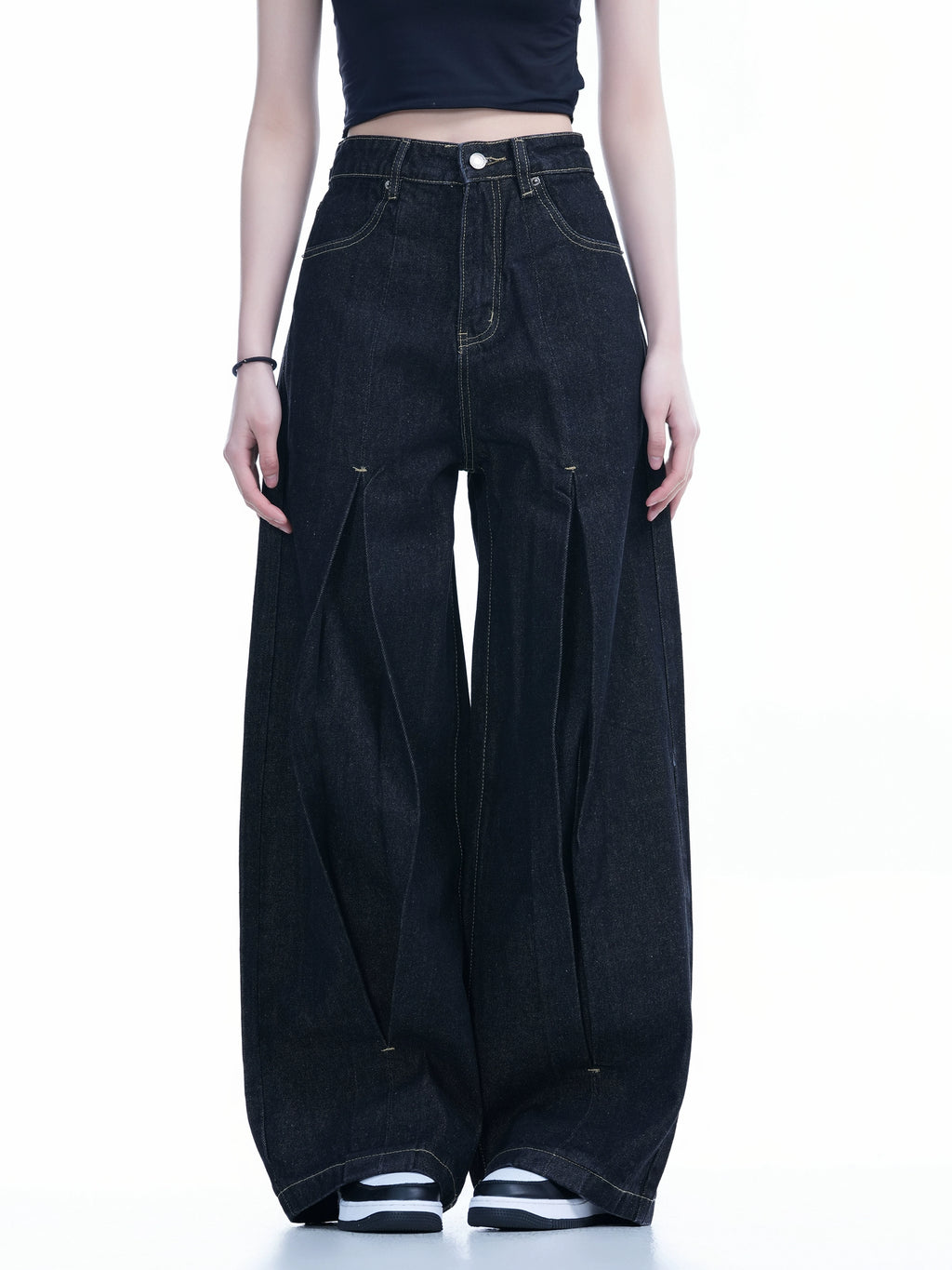  Хар сул шулуун өргөн өмд