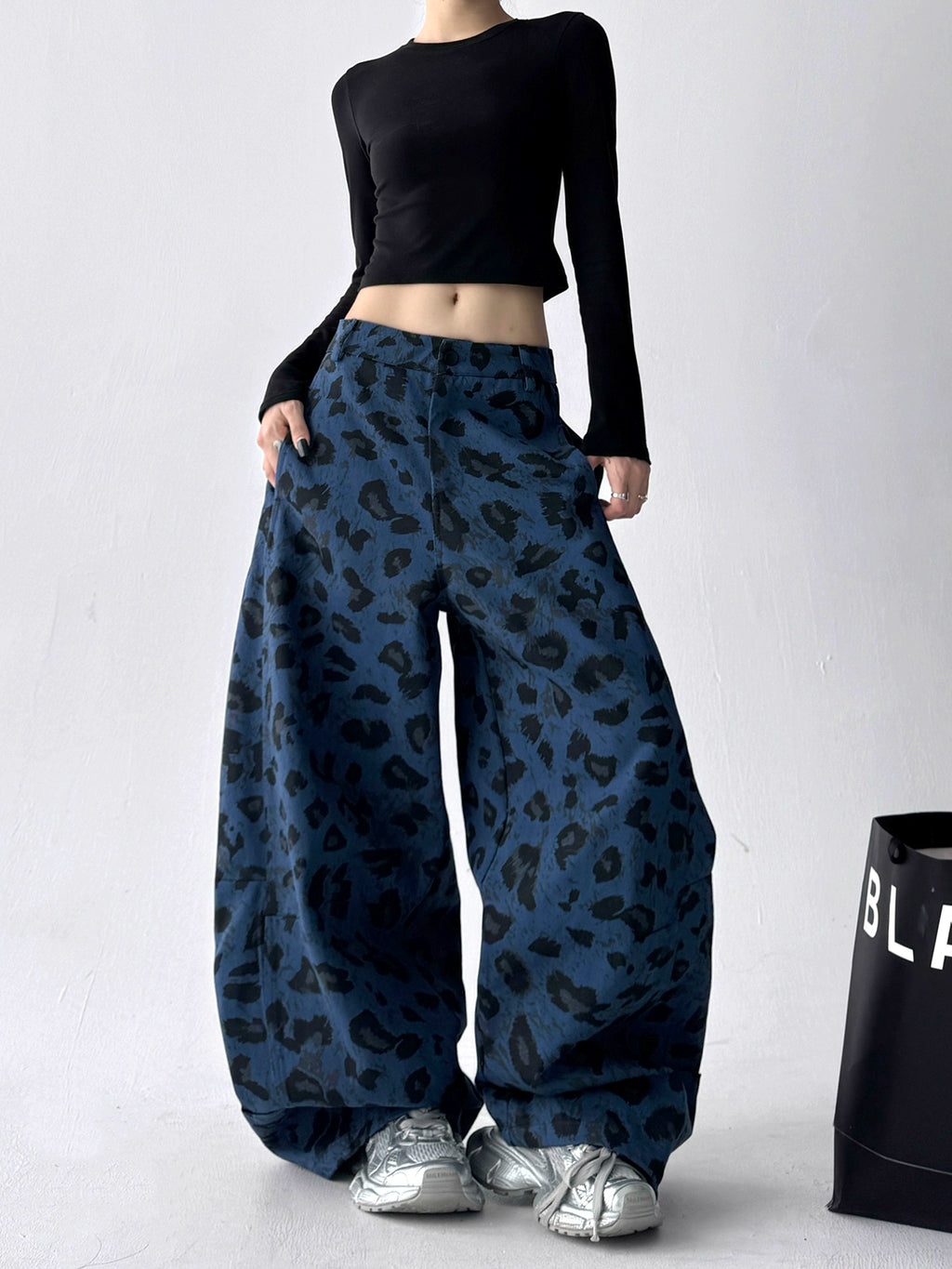 Ирвэсний хээтэй өргөн өмд