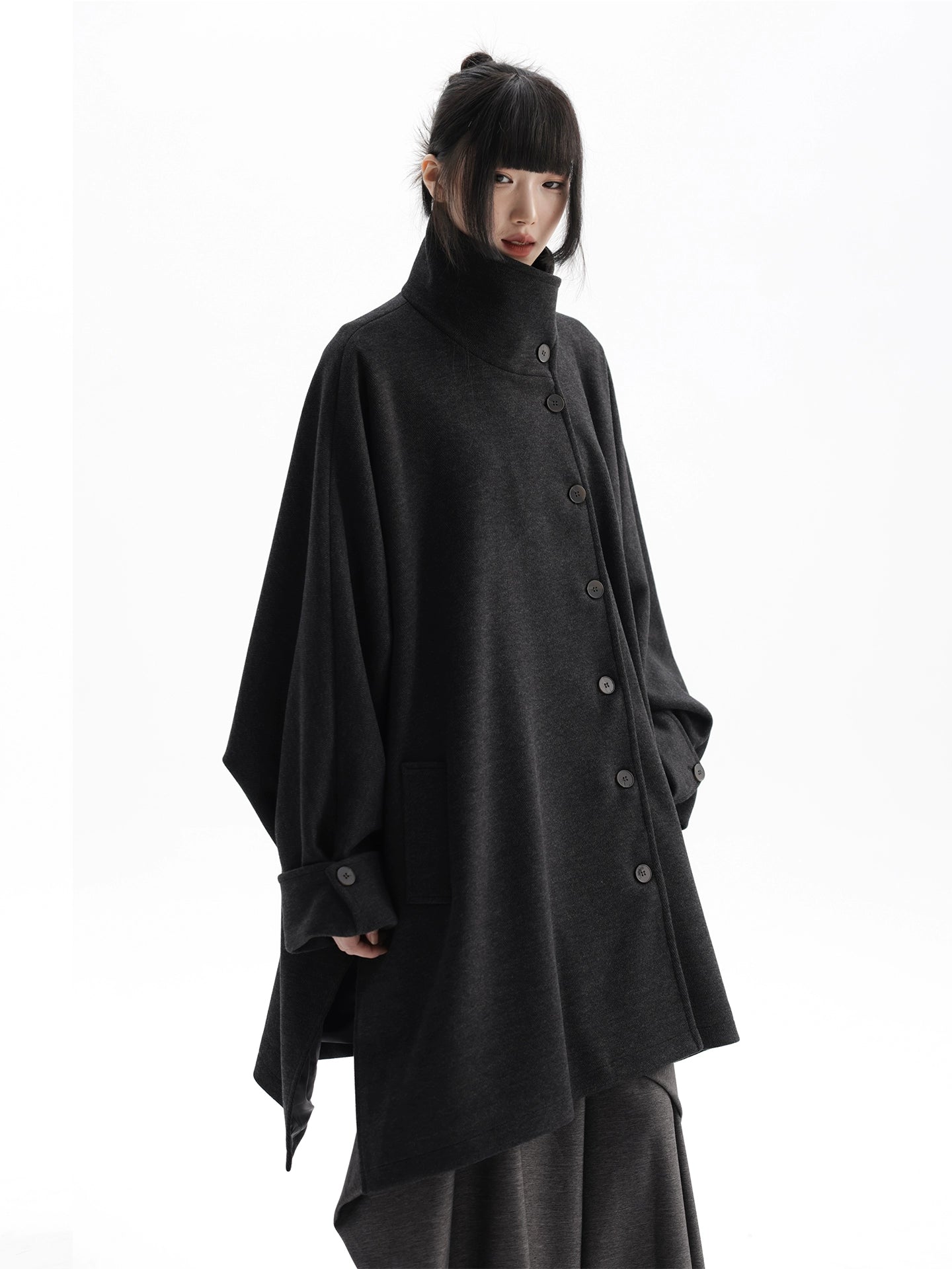 APOZi Mirror Water Gold Cloak Coat