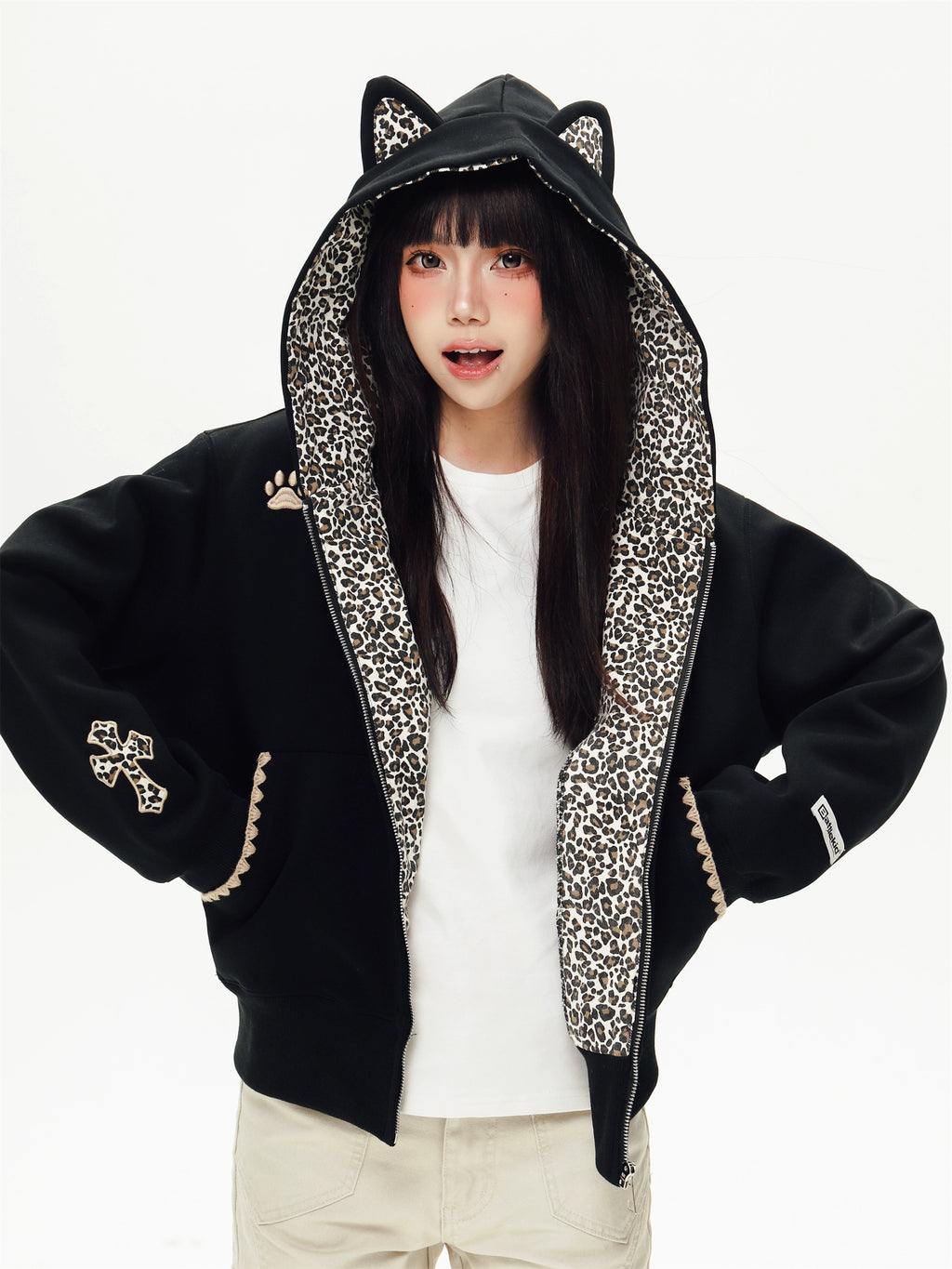 Хээтэй малгайтай цамц