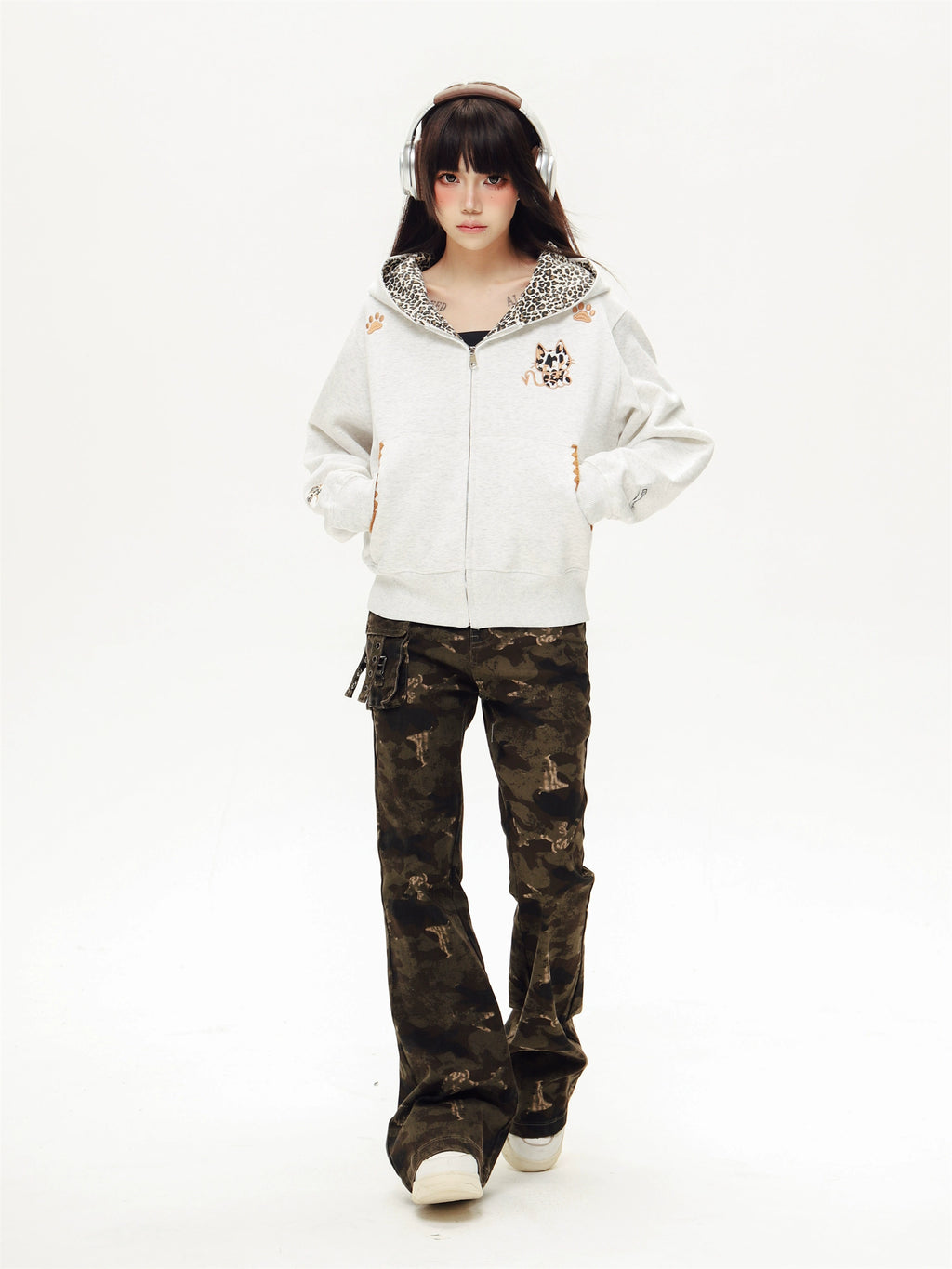 Хээтэй малгайтай цамц