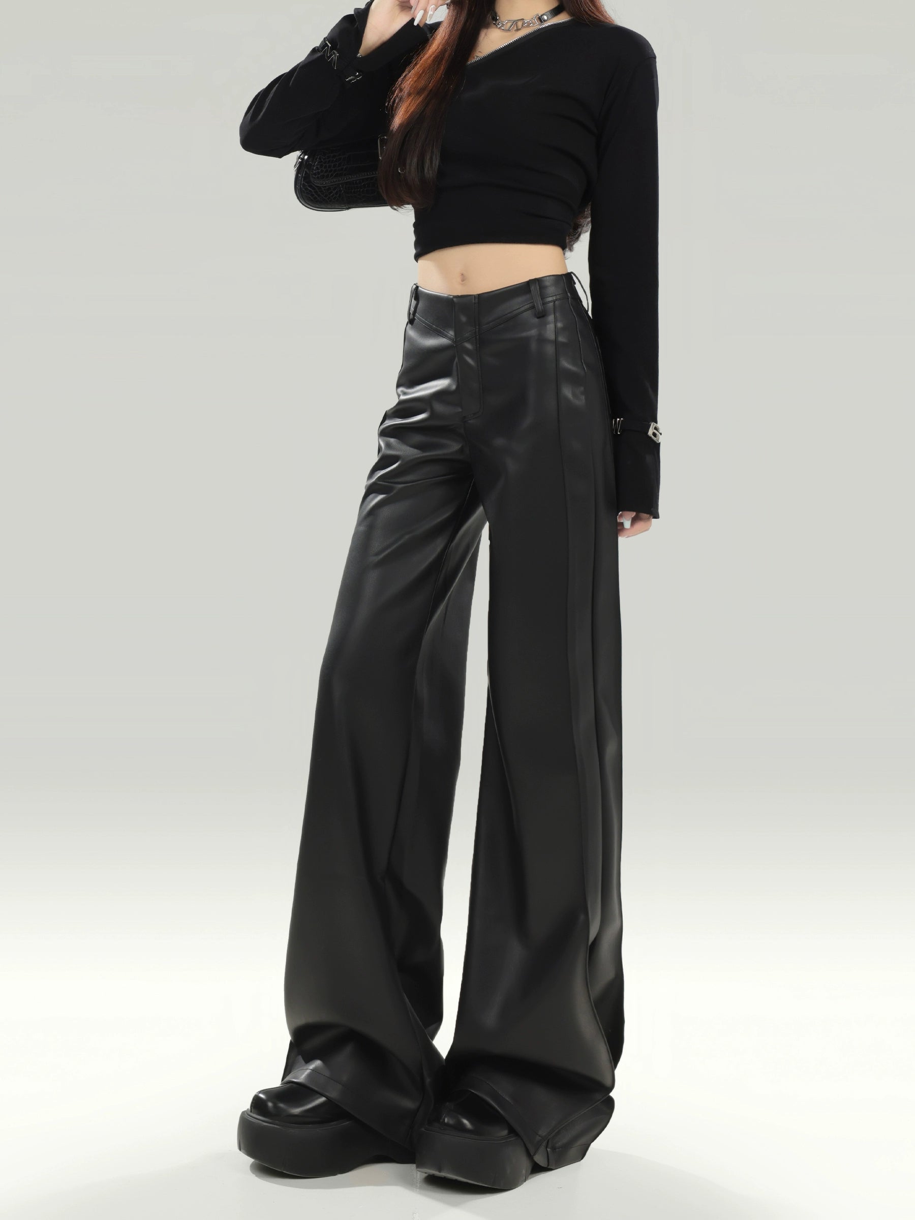 La Chapelle хар шулуун арьсан өмд