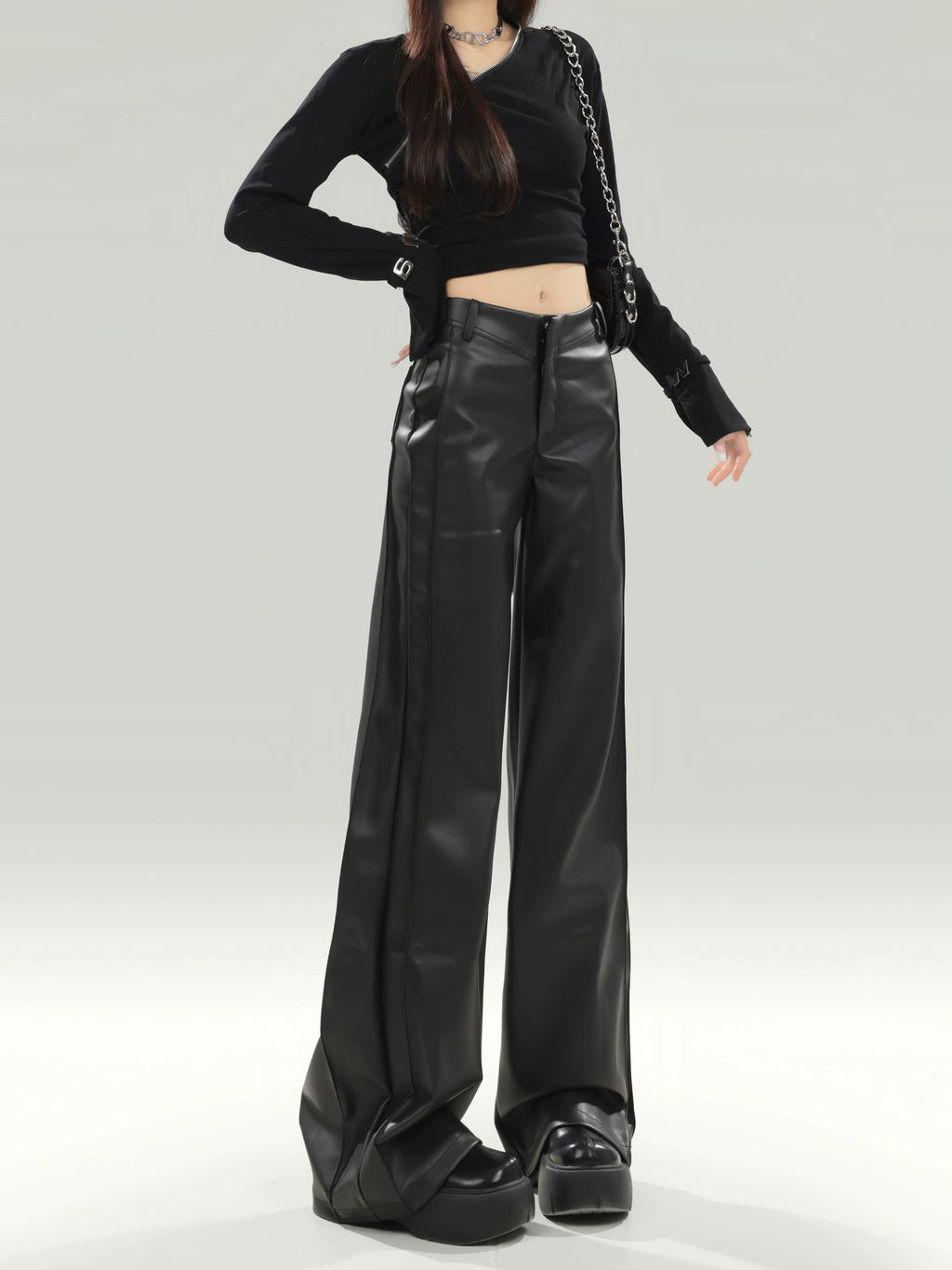 La Chapelle хар шулуун арьсан өмд