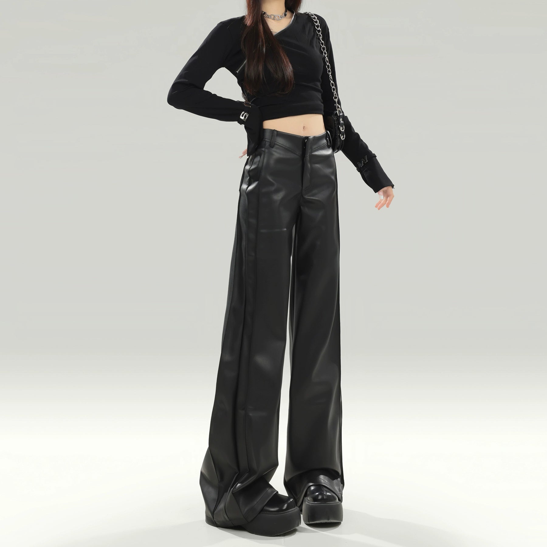 La Chapelle хар шулуун арьсан өмд